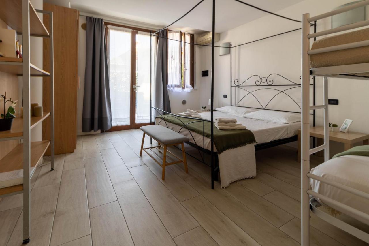 Manu Le Vele Casa Vacanze Desenzano del Garda Esterno foto